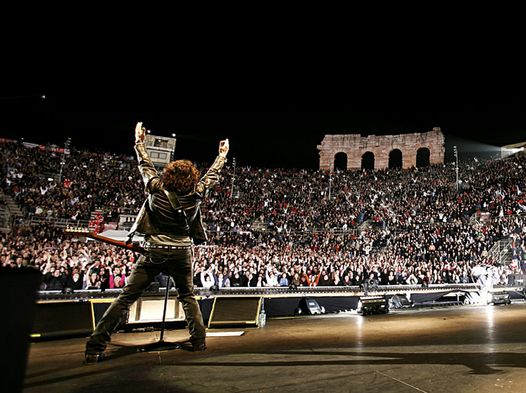 Ligabue torna sul palco! A settembre quattro concerti all’arena di Verona